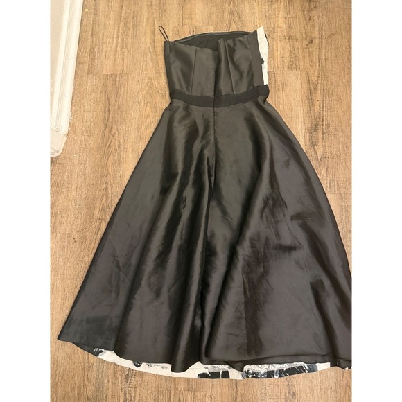 Sachin & Babi Noir Strapless Floral Textured Fit & Flare Cocktail Dress - Picture 9 of 12